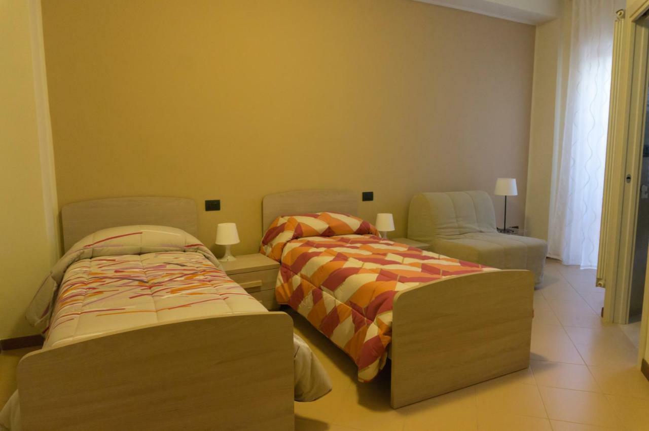 Bed and Breakfast Il Viale Кьети Экстерьер фото