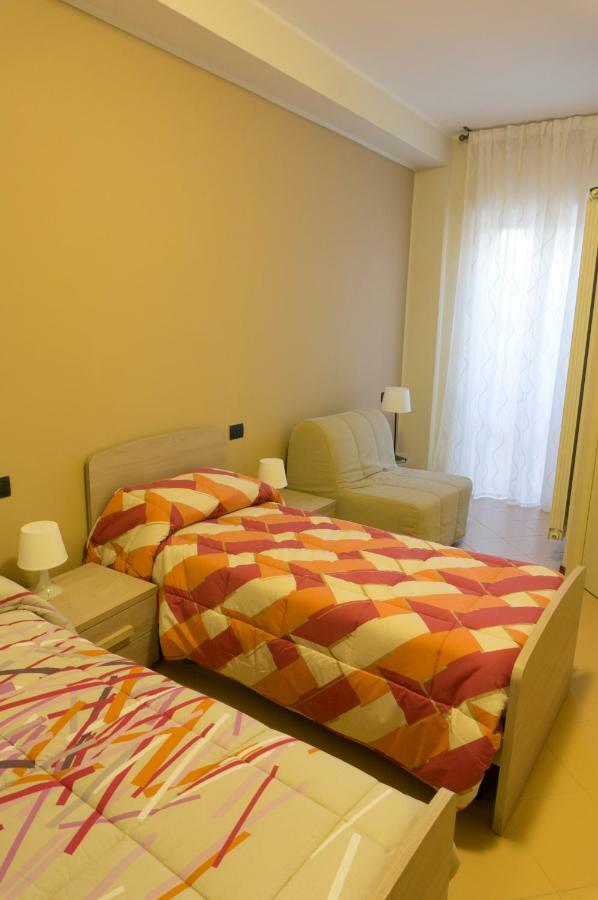 Bed and Breakfast Il Viale Кьети Экстерьер фото